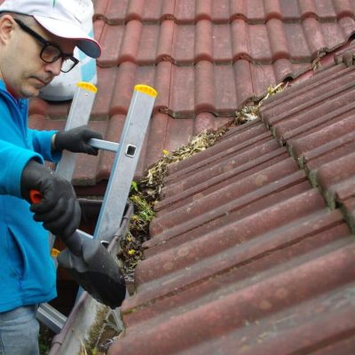 gutter clean